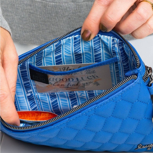 LUG 💗 Peekaboo 2 Matte Luxe VL Convertible Crossbody Bag NWT - Picture 4 of 9